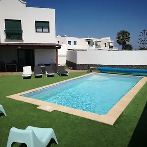  Сasa de vacaciones Antonia
